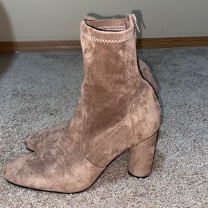 Bohme boutique boots, great condition, never worn. Size 10